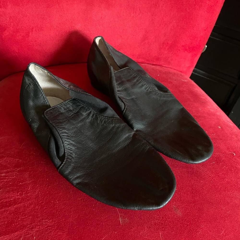 Leather slippers
